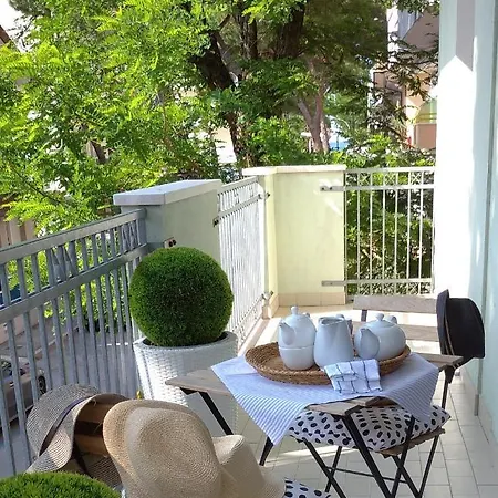 Dei Pini Apartment